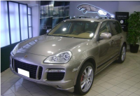 PORSCHE CAYENNE GTS