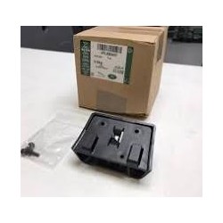 Patte fixation platine treuil LR Defender L663