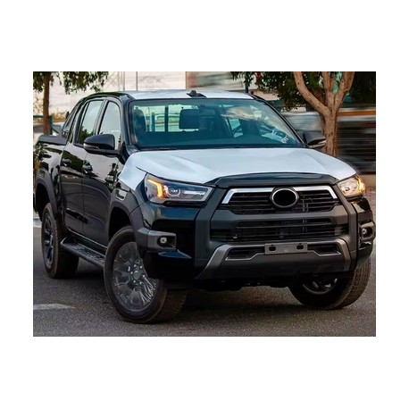 OPTIQUE DE PHARE LEDS TOYOTA HILUX 8 REVO (21-)