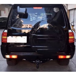 FEU ARRIERE LEDS MITSUBISHI PAJERO III (00-12)