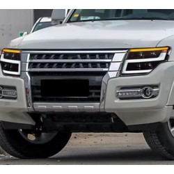 OPTIQUE DE PHARE LEDS MITSUBISHI PAJERO IV (05-21)